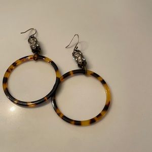J Crew Tortoise Shell Circle earrings